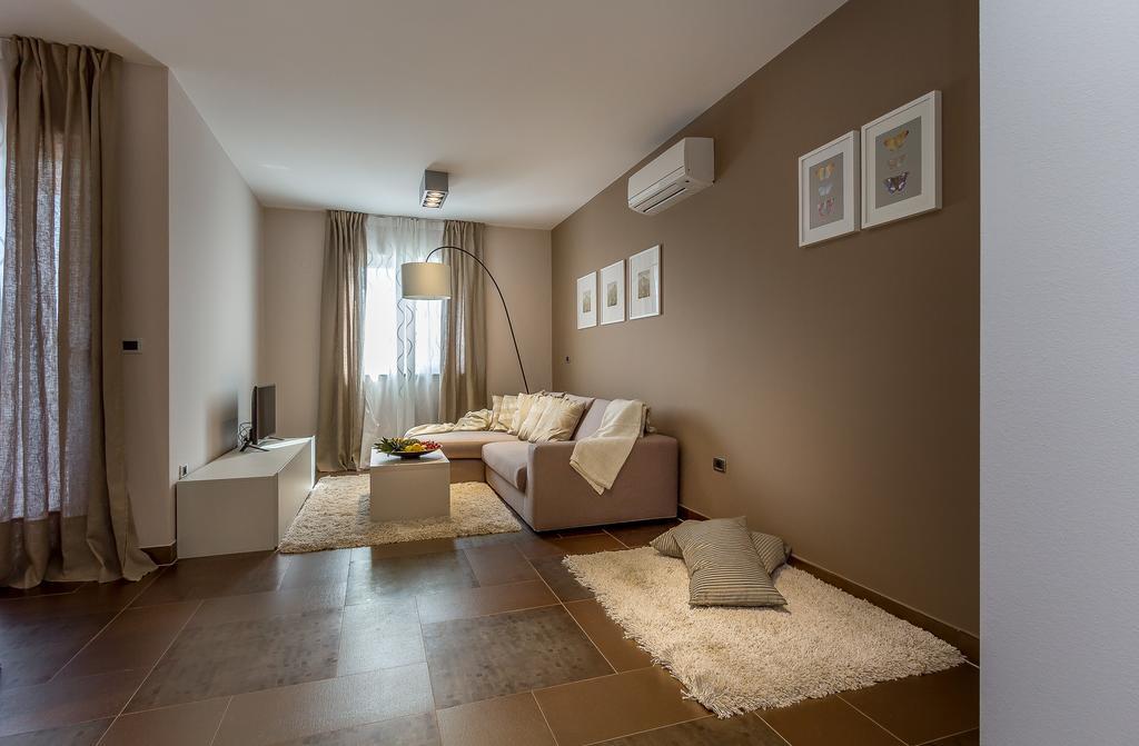 Apartments Stella Rovinjsko Selo Quarto foto
